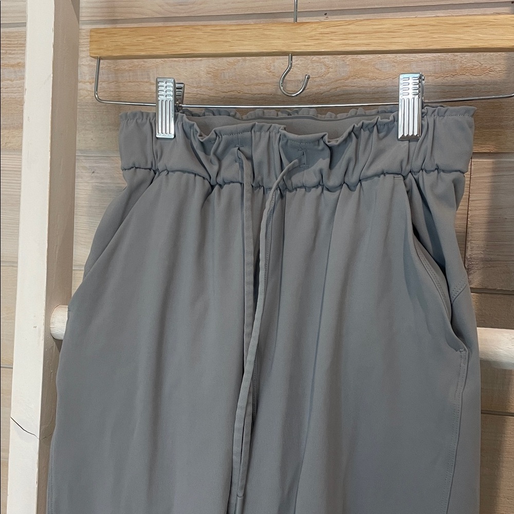 Lululemon keep moving jogger - Picture 4 of 10